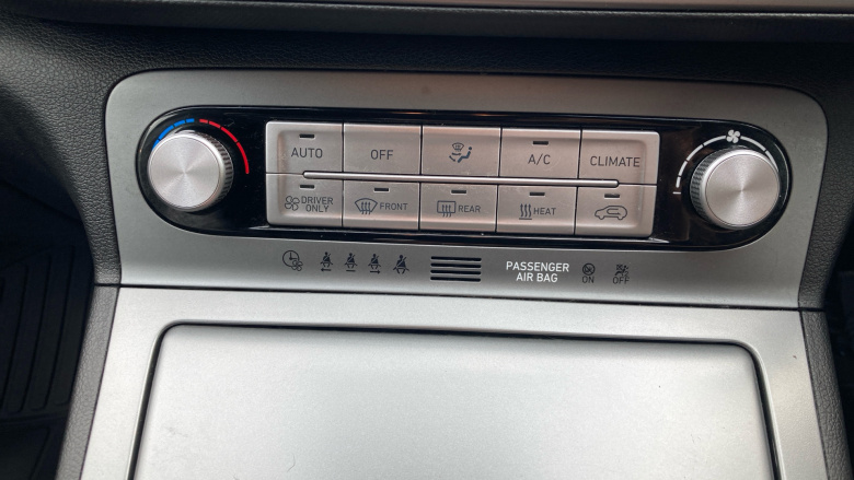 Hyundai KONA 100kW Premium 39kWh 5dr Auto Electric Hatchback